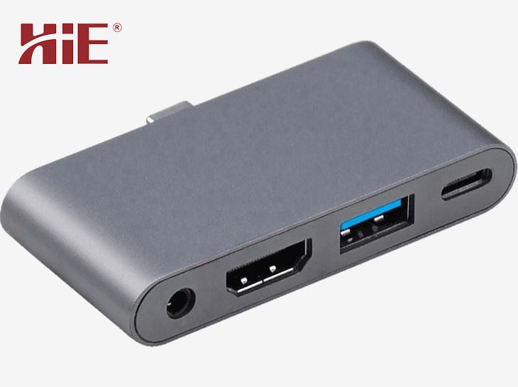 USB-C 4-di-1 Stasiun Dok